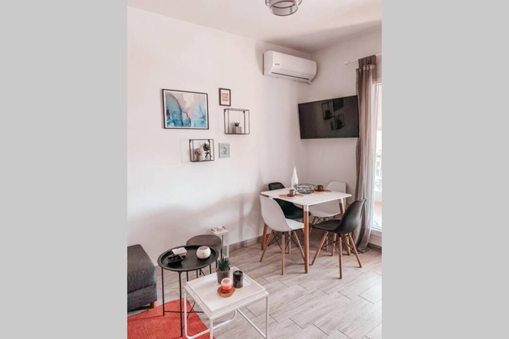 Seaside Apartment In Kalamitsa Area Kavala Eksteriør billede