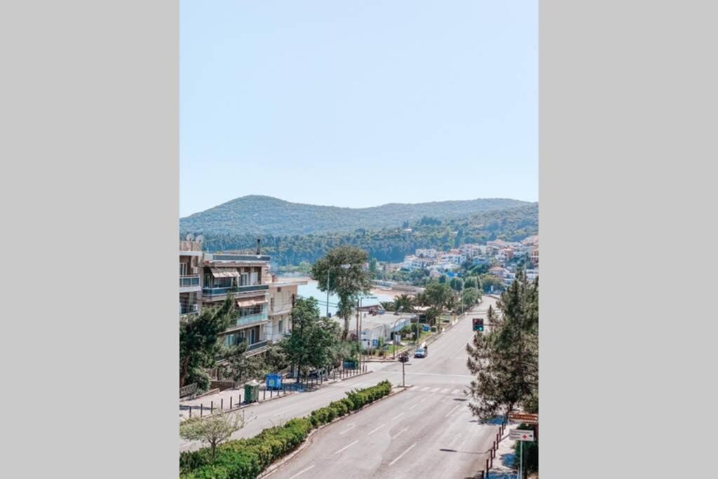 Seaside Apartment In Kalamitsa Area Kavala Eksteriør billede